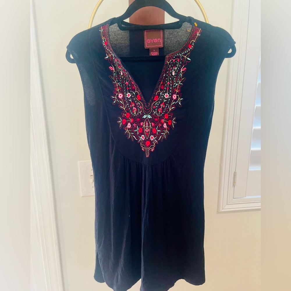 Even Black Sleeveless Top with Red & Pink Embroidered V-Neck